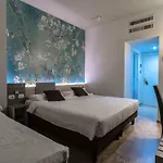 Hotel Canova 3*