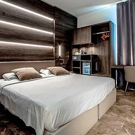 Canova Hotel