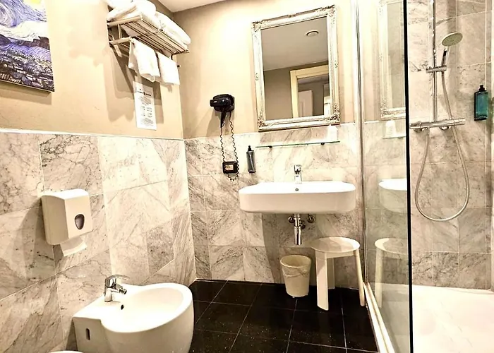 卡诺瓦酒店 酒店 3*