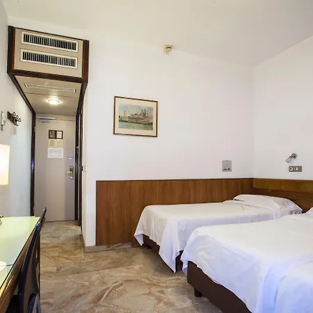 Canova Otel