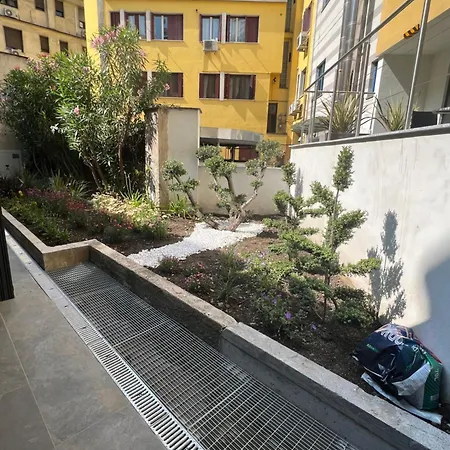 Canova Otel Milano