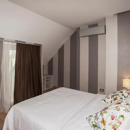 Otel Canova
